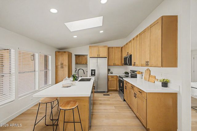 41111 N RABBIT BRUSH Trail, San Tan Valley, AZ 85140