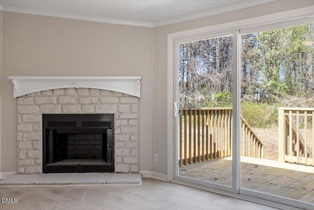 6631 Roundstone Lane, Oxford, NC 27565