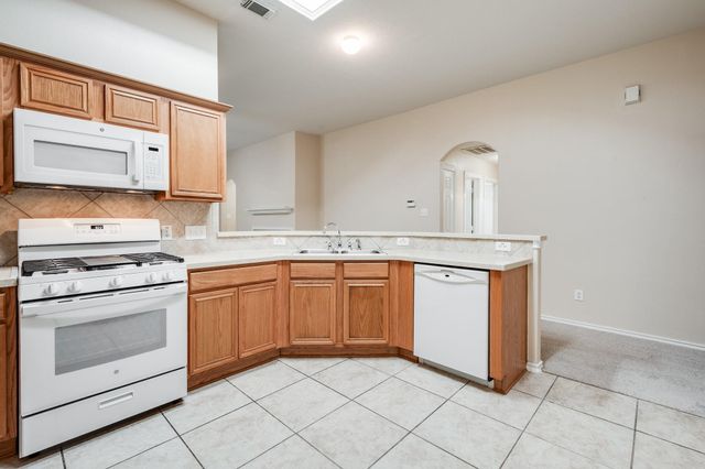 8402 Coleus Lane, Baytown, TX 77521