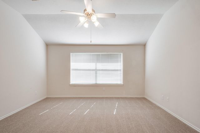 8402 Coleus Lane, Baytown, TX 77521