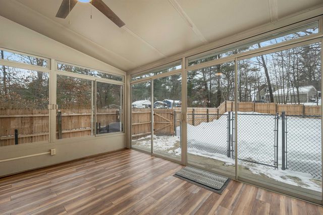 18 Ridgecrest Drive, Hudson, NH 03051