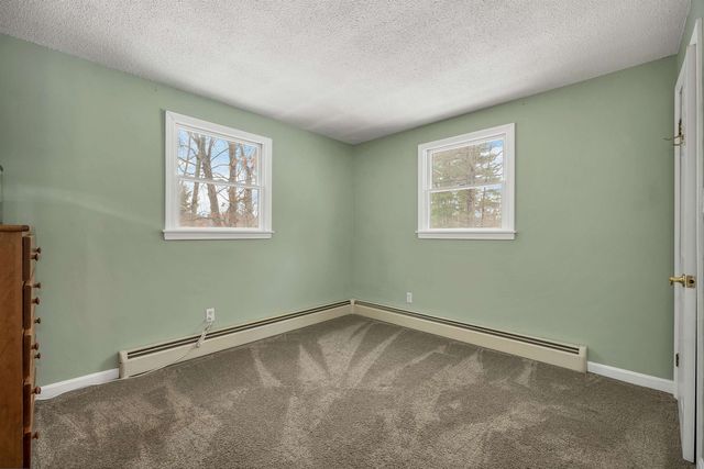 18 Ridgecrest Drive, Hudson, NH 03051