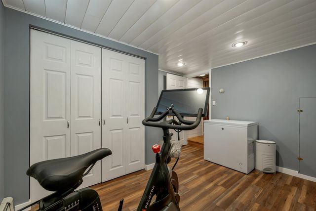 18 Ridgecrest Drive, Hudson, NH 03051