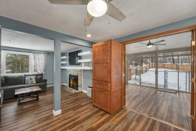 18 Ridgecrest Drive, Hudson, NH 03051