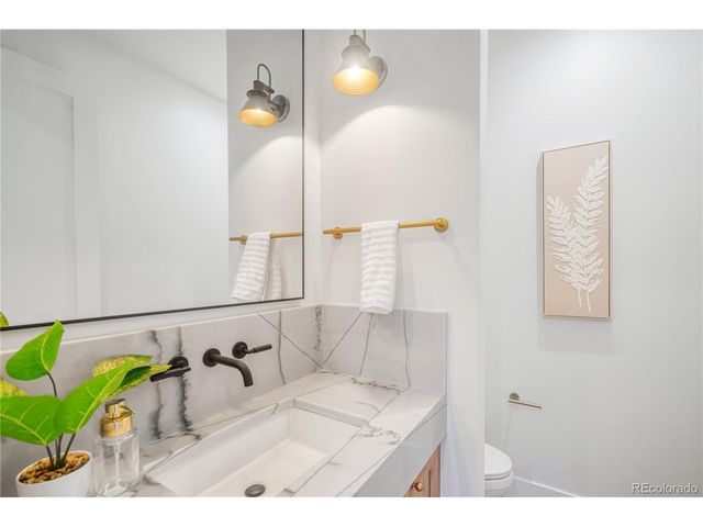 357 S Franklin St, Denver, CO 80209