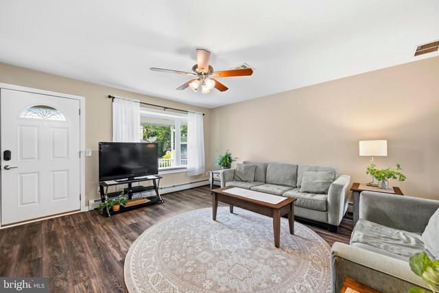 107 MILMONT AVE, Milmont Park, PA 19033