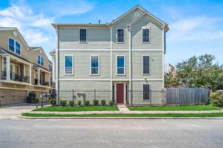 2613 Link Road, Houston, TX 77009