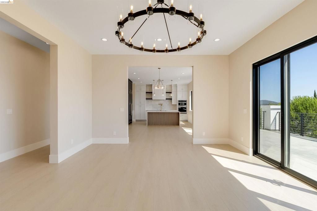 Image 10 of property listing at 3271 Woodleigh Ln, Cameron Park, CA 95682