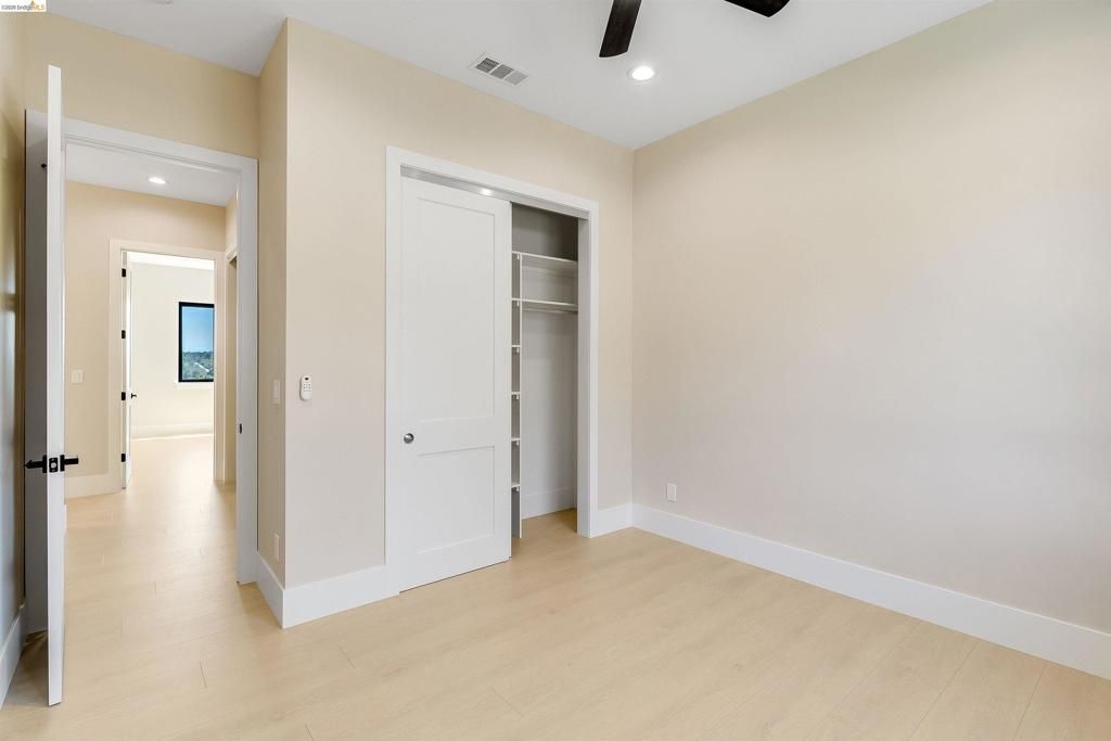 Image 26 of property listing at 3271 Woodleigh Ln, Cameron Park, CA 95682