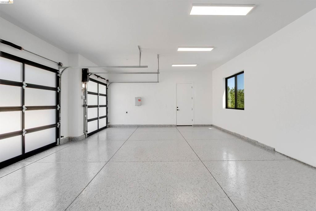 Image 36 of property listing at 3271 Woodleigh Ln, Cameron Park, CA 95682