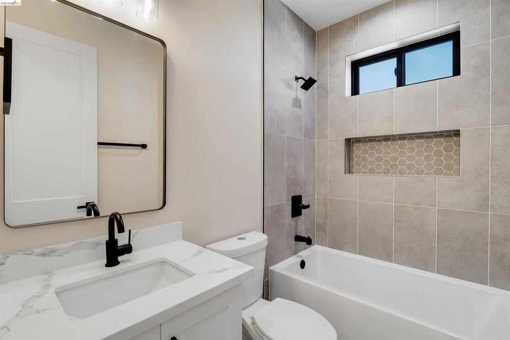 Image 48 of property listing at 3271 Woodleigh Ln, Cameron Park, CA 95682