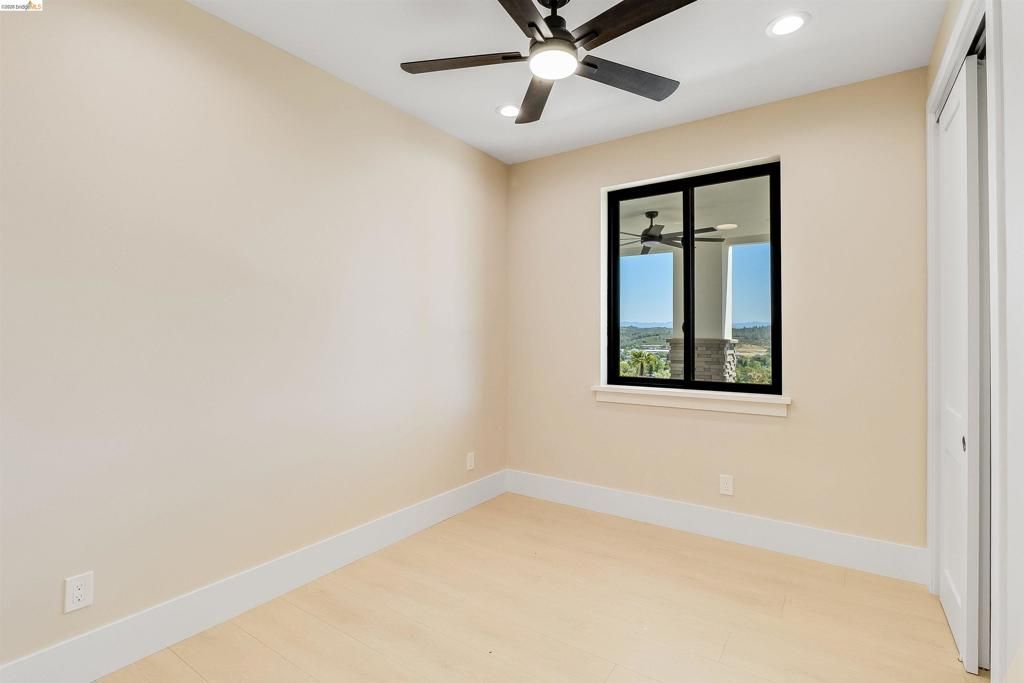 Image 50 of property listing at 3271 Woodleigh Ln, Cameron Park, CA 95682