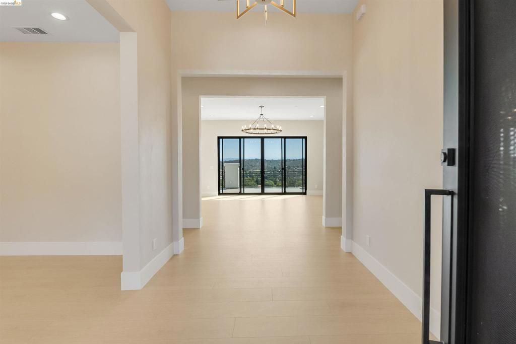 Image 6 of property listing at 3271 Woodleigh Ln, Cameron Park, CA 95682
