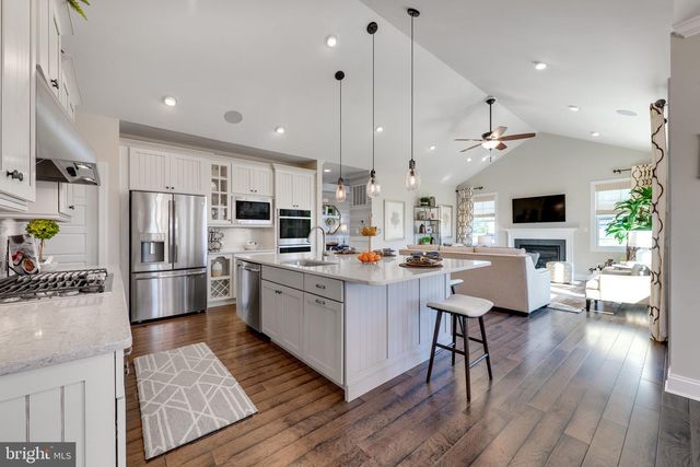 2202 EARLY CT, Middletown, DE 19709