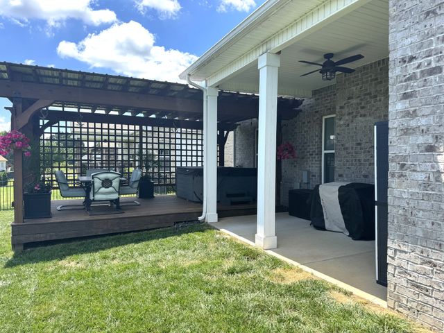 1433 Hereford Blvd, Clarksville, TN 37043