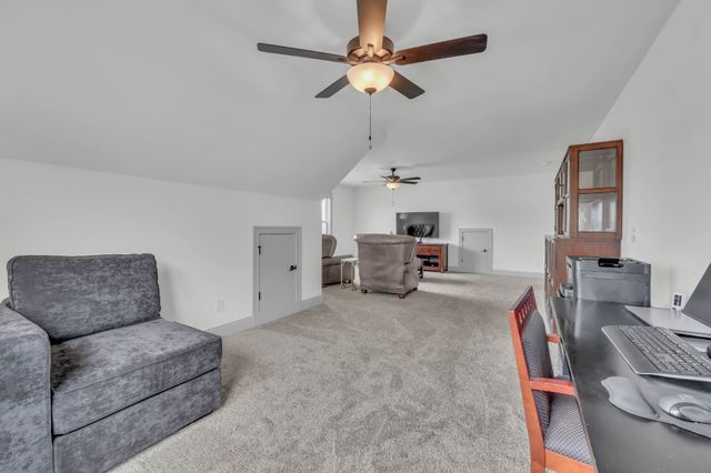 1433 Hereford Blvd, Clarksville, TN 37043