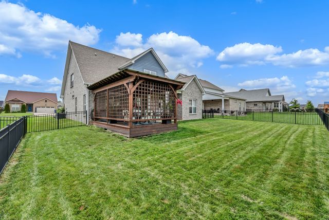 1433 Hereford Blvd, Clarksville, TN 37043
