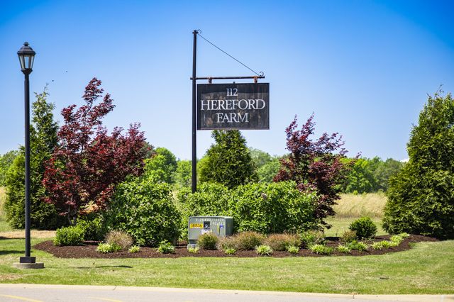 1433 Hereford Blvd, Clarksville, TN 37043