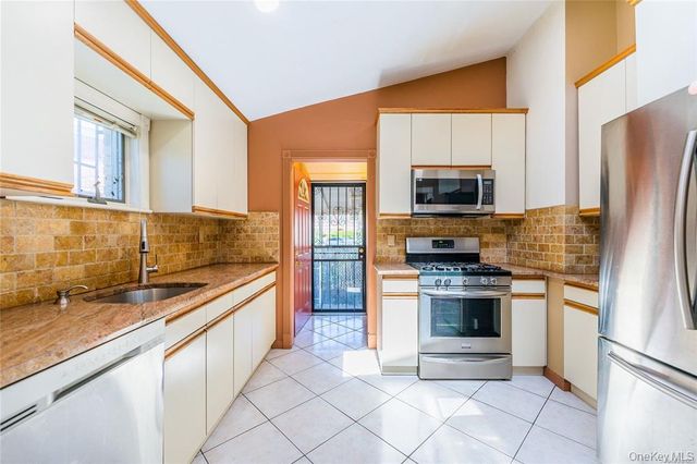 17-02 Clintonville Street, Whitestone, NY 11357