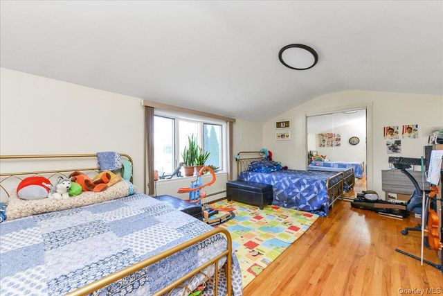 17-02 Clintonville Street, Whitestone, NY 11357