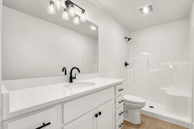 608 Kevin Road, Blue Grass, IA 52726