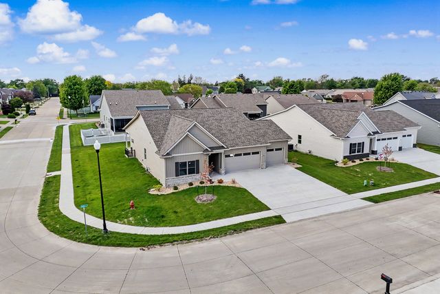 608 Kevin Road, Blue Grass, IA 52726