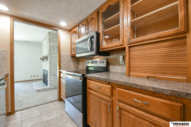 3400 Neerpark Drive, Lincoln, NE 68506
