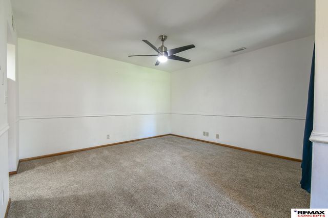 3400 Neerpark Drive, Lincoln, NE 68506