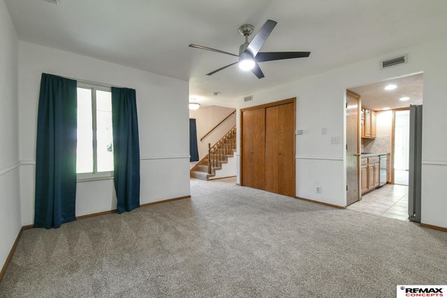 3400 Neerpark Drive, Lincoln, NE 68506