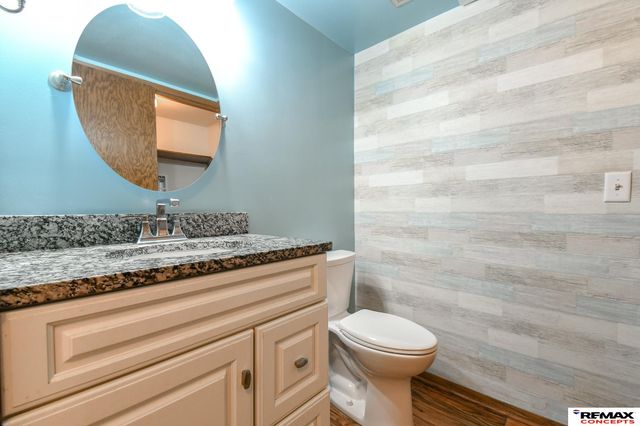 3400 Neerpark Drive, Lincoln, NE 68506