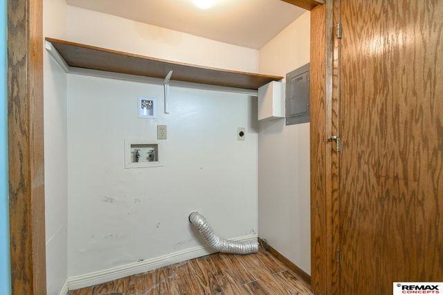 3400 Neerpark Drive, Lincoln, NE 68506