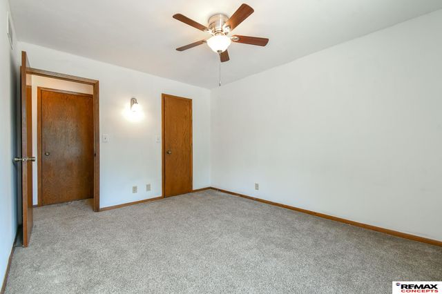 3400 Neerpark Drive, Lincoln, NE 68506