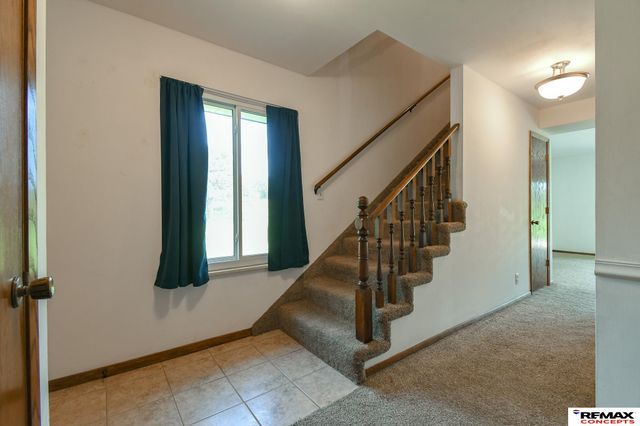 3400 Neerpark Drive, Lincoln, NE 68506
