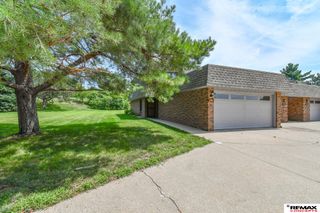 3400 Neerpark Drive, Lincoln, NE 68506