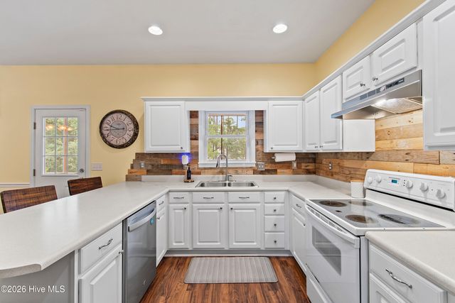 830 Batton Road, Southport, NC 28461