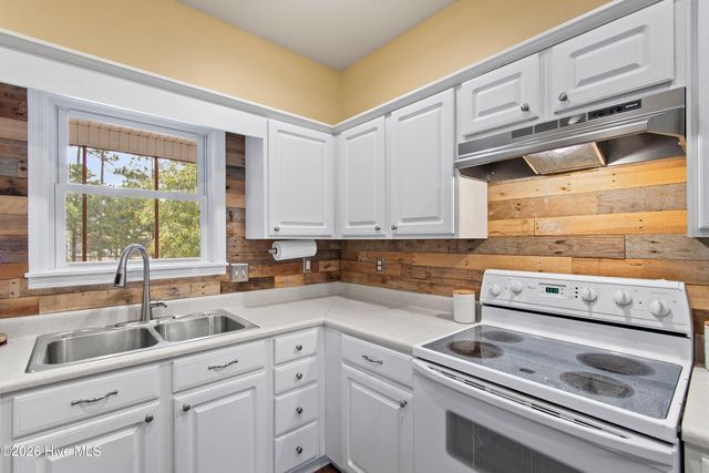 830 Batton Road, Southport, NC 28461