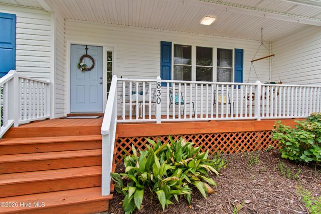 830 Batton Road, Southport, NC 28461