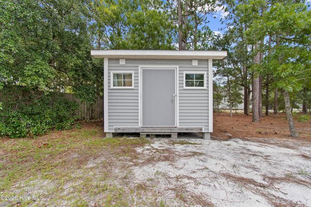 830 Batton Road, Southport, NC 28461