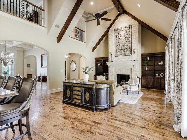 907 Foxglove Trail, Fairview, TX 75069