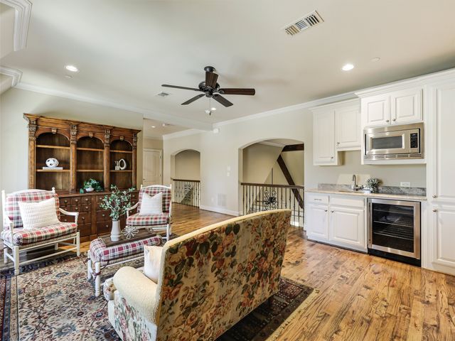 907 Foxglove Trail, Fairview, TX 75069