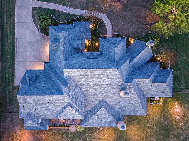 907 Foxglove Trail, Fairview, TX 75069