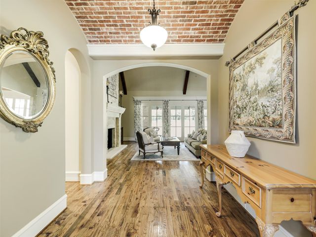 907 Foxglove Trail, Fairview, TX 75069