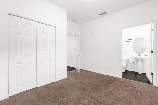 1 S EOLA DRIVE 3, Orlando, FL 32801