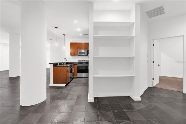 1 S EOLA DRIVE 3, Orlando, FL 32801