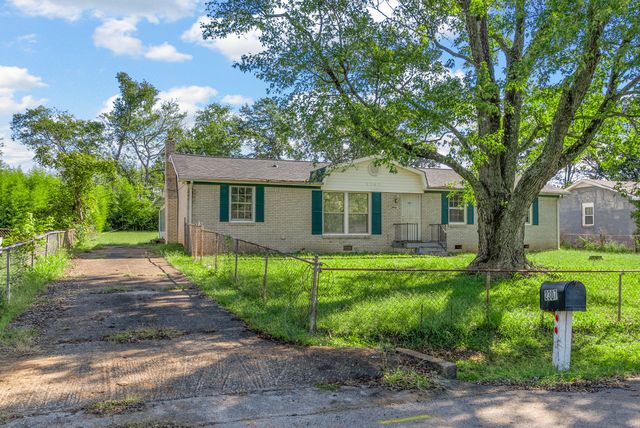 2307 Pendleton Dr, Clarksville, TN 37042