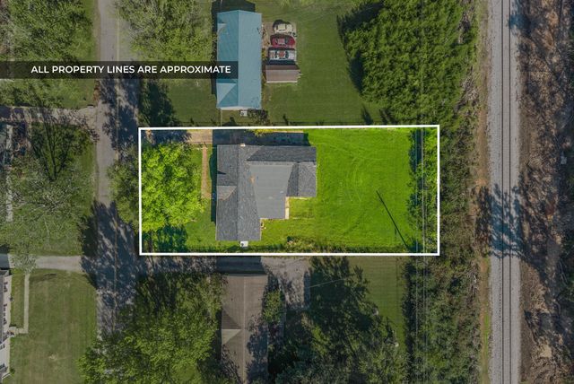 2307 Pendleton Dr, Clarksville, TN 37042