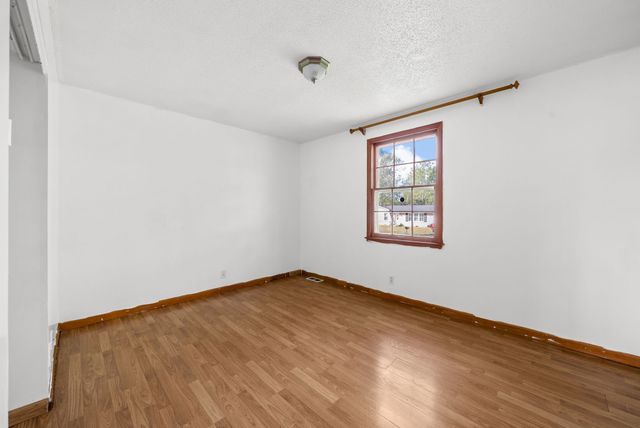 2307 Pendleton Dr, Clarksville, TN 37042