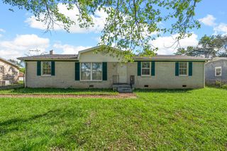 2307 Pendleton Dr, Clarksville, TN 37042