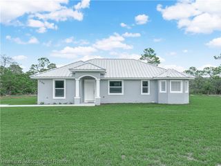 7106 Shasta Daisy Boulevard, Sebring, FL 33875