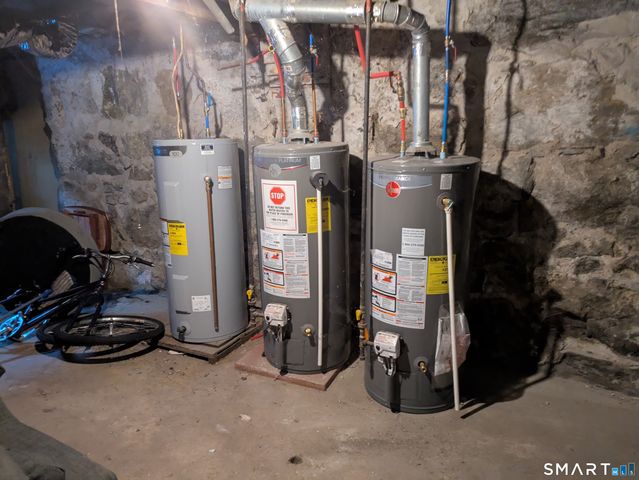 71 East Pearl Street Second Floor, Torrington, CT 06790